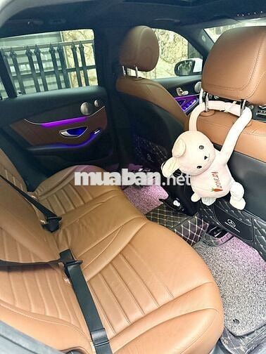 Mercedes Benz GLC 2022 300 4Matic - 42000 km