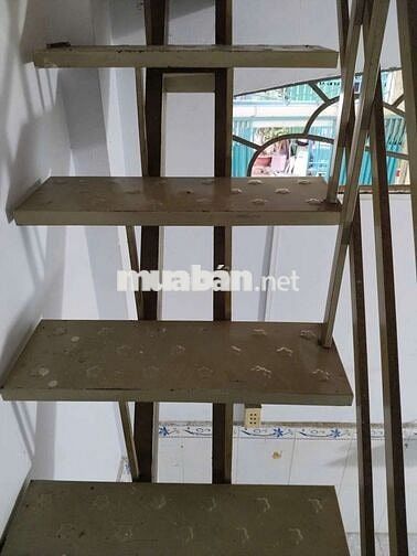 CHO THUÊ NHÀ NGUUÊN CĂN. MẬT TIỀN NỘI BỘ 6 MÉT