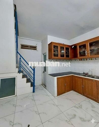 MÌNH BÁN NHÀ ĐẸP MẶT TIỀN SÁT NGUYỄN SƠN, TÂN PHÚ, NHỈNH 4TY