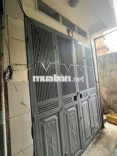 CHO THUÊ NHÀ 4 TẦNG - VIEW ĐẸP, THOÁNG MÁT, TRUNG TÂM Hà Nội