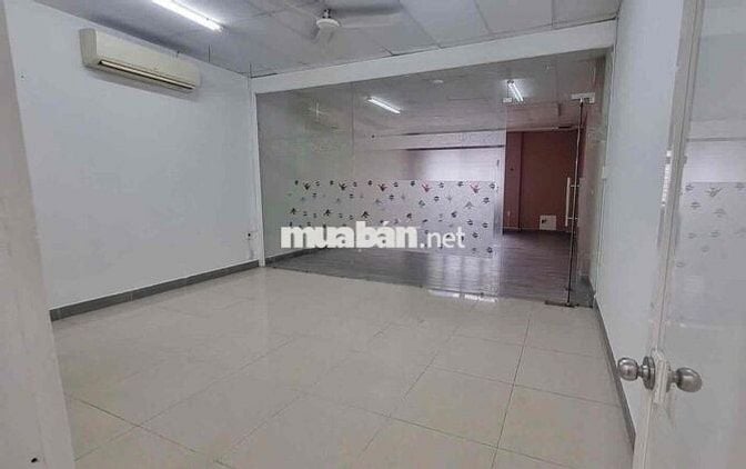 Cho thuê ncc hẻm ô tô rộng 230m2 ngay Hoàng Hoa Thám Bình Thạnh