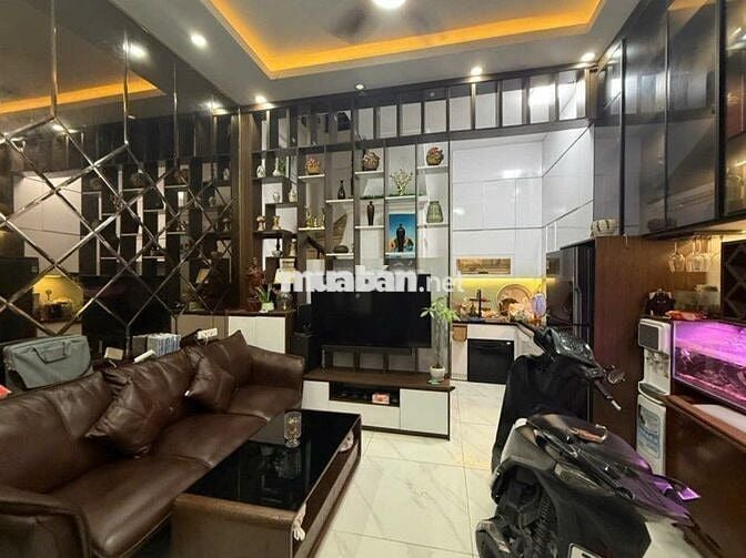 Bán nhà Khương Trung, Thanh Xuân, ô tô, nội thất xịn, 28m2, 6.98
