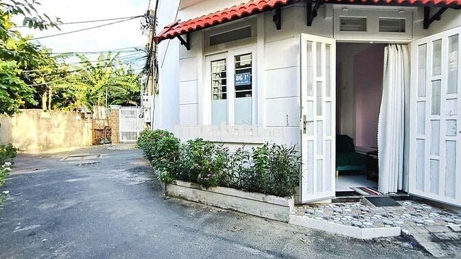 Cho thuê nhà hẻm ô tô Hoàng Hoa Thám