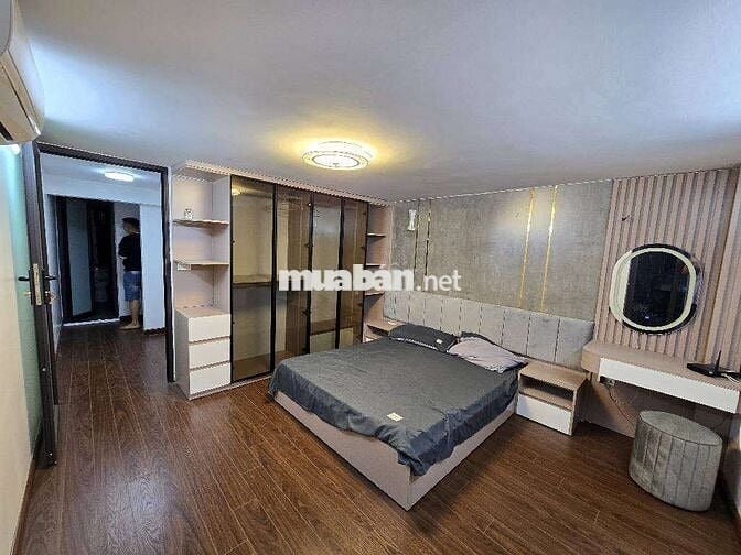Nhà đẹp full nội thất, chỉ việc ở