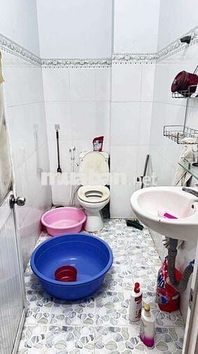 Rẻ quá khách ơi! Nhà Tây Lân hẻm tải lớn! DT 4❌24 1lầu sân 10m 2pn2wc