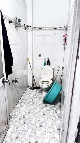 Rẻ quá khách ơi! Nhà Tây Lân hẻm tải lớn! DT 4❌24 1lầu sân 10m 2pn2wc