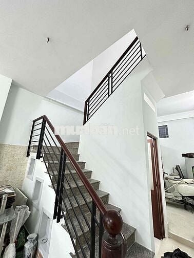 Cho thuê nhà hẽm 57 Điện Biên Phủ . p15. Quận Bình Thạnh