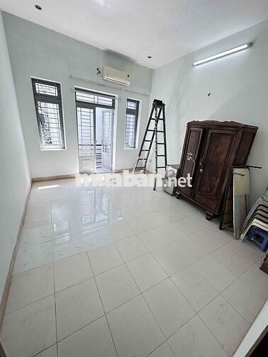 Cho thuê nhà hẽm 57 Điện Biên Phủ . p15. Quận Bình Thạnh