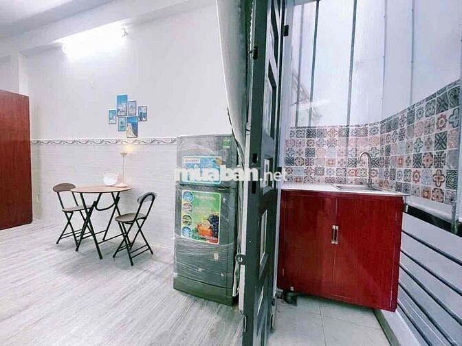 🌟 CMT8, QUẬN 3 - PHÒNG 1PN GIÁ TỐT, NGAY SÁT QUẬN 10! 🌟