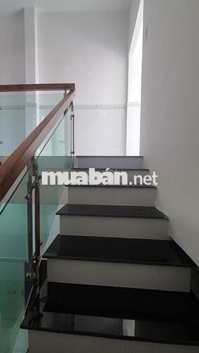 Nhà bán TT Cần Giuộc, view sông, đã hoàn thiện, đủ tiện ích