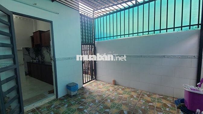 Nhà bán TT Cần Giuộc, view sông, đã hoàn thiện, đủ tiện ích