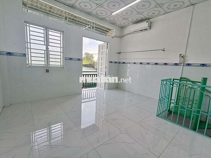 Bán 3 căn trệt lầu cách đường Trần Chiên 20mét
