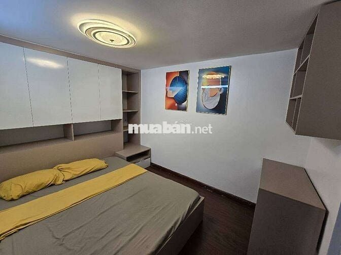 Nhà đẹp full nội thất, chỉ việc ở