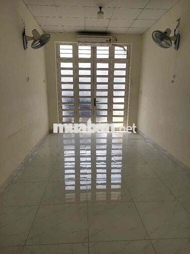 Cho Thuê CĂN GÓC CỰC ĐẸP ĐÚC 1 lầu .HẺM 10 M thông đường Nguyễn hữu T