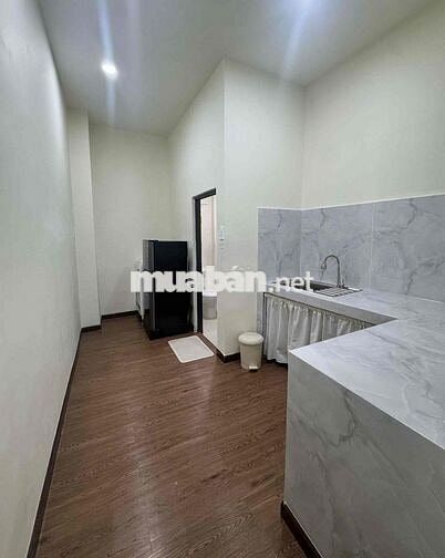 Cho Thuê Nhà Nguyên Căn Ở Đường 3/2, Phường 10, Quận 10