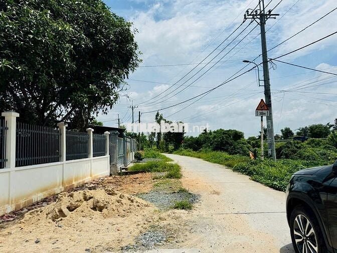 Nhà vườn Thái Mỹ - Củ Chi: 389m2 ( 10x40 ) - full thổ cư. Giá 2 tỷ 300