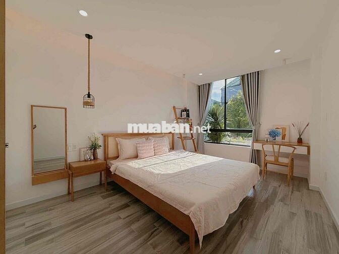 Nhà 3 tầng biển Mỹ Khê Đà Nẵng đường 8m Nguyễn Công Trứ