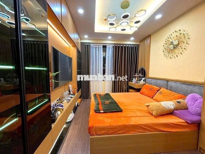 D'Capitale Trần Duy Hưng em bán 2PN2VS 68m2 sổ lâu dài giá 8,8 tỷ