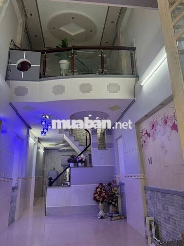 Nhà trệt 2 lầu 3PN full nội thất đường Trần Phú chỉ 12 triệu