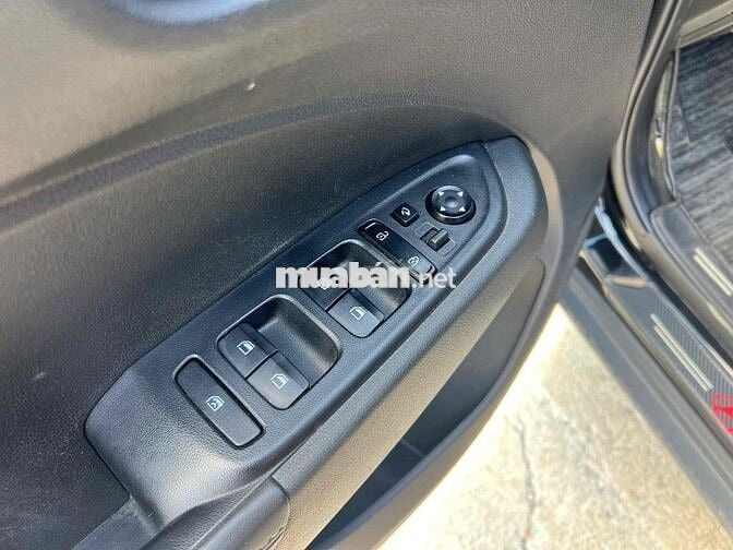 🔴 Hyundai Venue 1.0 Turbo đặt biệt 2023 - 50k km