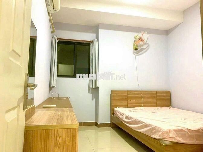 Chỉ 11tr dọn vào ở liền C/cư 2PN full Nội Thất Khu vực Lạc LQuân Âu Cơ