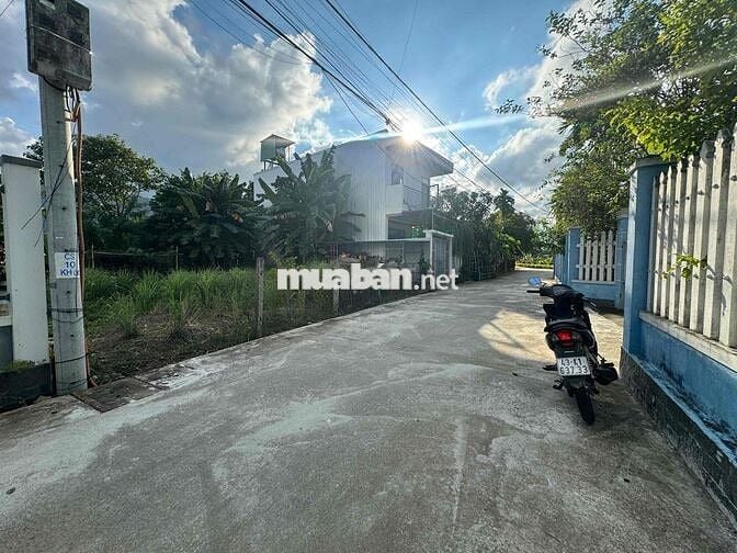 Đất Quang Châu - Đường 5m thông