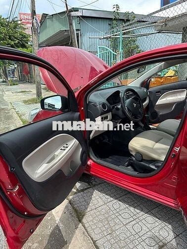 Mitsubishi Attrage  1.2L MT - 11000 km