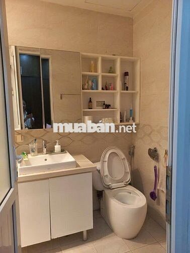 Cần tiền bán gấp CH N07-B1 KĐT Dịch Vọng, 148m2, 4PN, 3WC, giá 13.5 tỷ