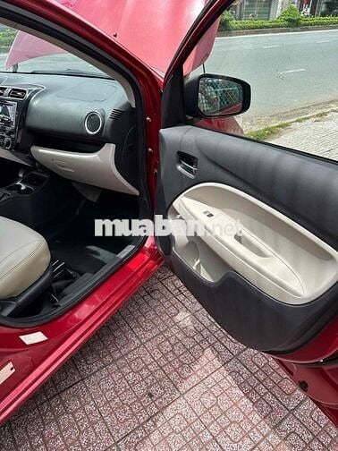 Mitsubishi Attrage  1.2L MT - 11000 km