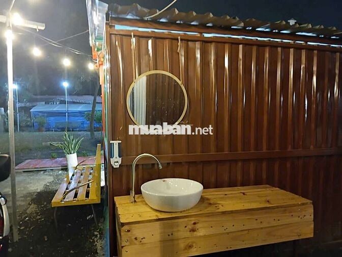 Cho thuê quán cafe sân vườn 500m2, mặt tiền sông lớn