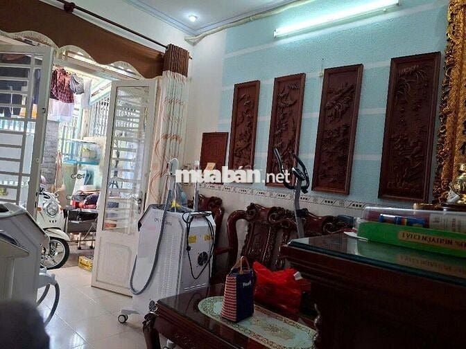 Bán Nhà CẤP 4 CỖ BÃI ĐẬU XE HƠI GẦN NHÀ, Đường số 11, Linh Chiểu, TĐ