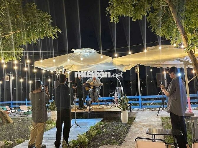 Cho thuê quán cafe sân vườn 500m2, mặt tiền sông lớn