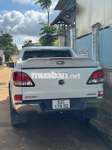 Mazda BT 50 2020 Standard 2.2L 4x4 MT - 320000 km