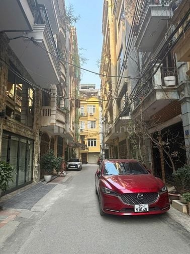 Nhà KBT 6,5 Tầng Xây Mới Khu Phân Lô Hoàng Cầu-Trần Quang Diệu
