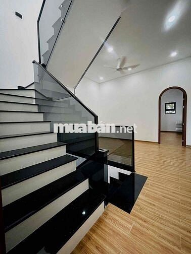 💥Cần bán căn nhà xây mới đẹp lung linh, ngay mặt tiền đường DX43 – Phư