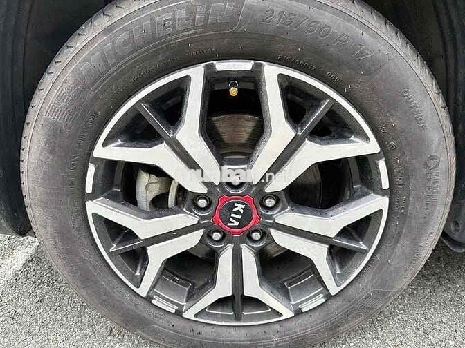 Kia Seltos 2021 1.4 DCT Premium - 80000 km