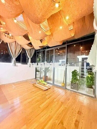 Cho thuê gấp siêu phẩm 1 phòng ngủ như 2 và có 2 bancon siêu siêu đẹp