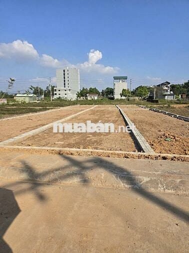 CẦN BÁN MẢNH ĐẤT Ở CHƯƠNG MỸ-HÀ NỘI CÁCH BẾN XE YÊN NGHĨA 5’ DI CHUYỂN