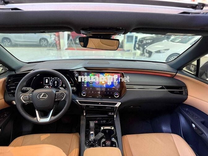 Lexus RX 2024 350 Premium - 14000 km