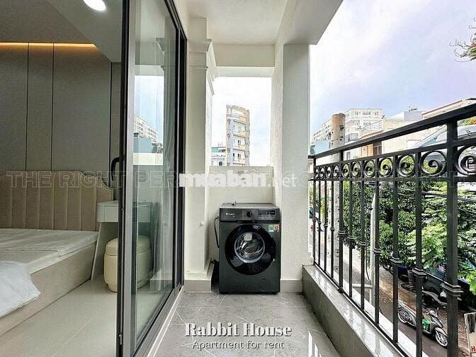Căn hộ ban công 1PN- Tách bếp - Nội thất cao cấp - 30m2 Q.Bình Thạnh