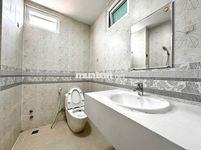 CHO THUÊ CĂN HỘ ĐẸP FULL NỘI THẤT QUẬN 1