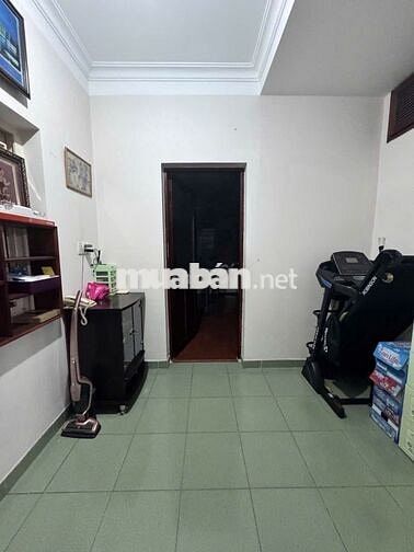Nhà hẻm 97m2, 4 phòng ngủ, đường Nguyễn Văn Đậu
