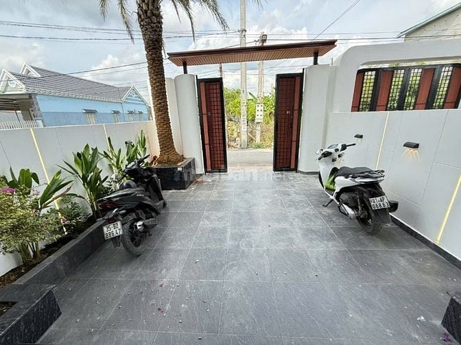 Cần bán nhà Bình chánh đinh đức thiện,5*16=80m2,shr 2pn 2vs hẻm oto 8m