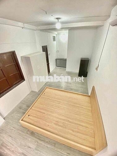 ⚜️Phòng Rộng 30m2 Có Cửa Sổ Trời Đầy Đủ Nội Thất Ngay Nguyễn Xí