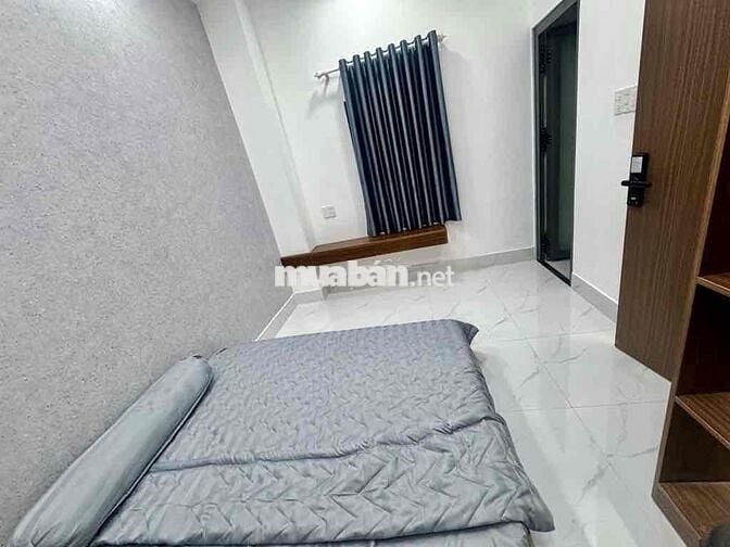 Ngang cực Rộng. hẻm lớn rộng rãi .gần khu trung tâm siêu thị Gò vấp