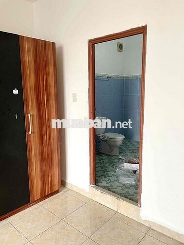 Chung cư Cửu Long cho thuê 3 phòng ngủ DT 127m2 nhà cơ bản, giá 13tr