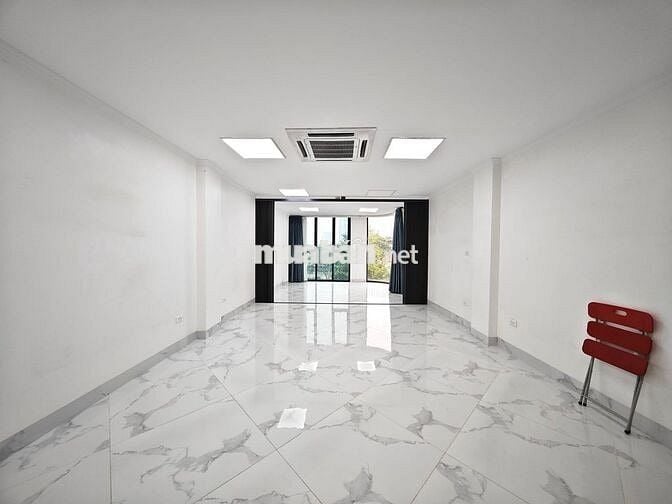 Cho thuê nhà nguyên căn Nguyễn Xiển view hồ 60m2 - 8 tầng chỉ 47tr