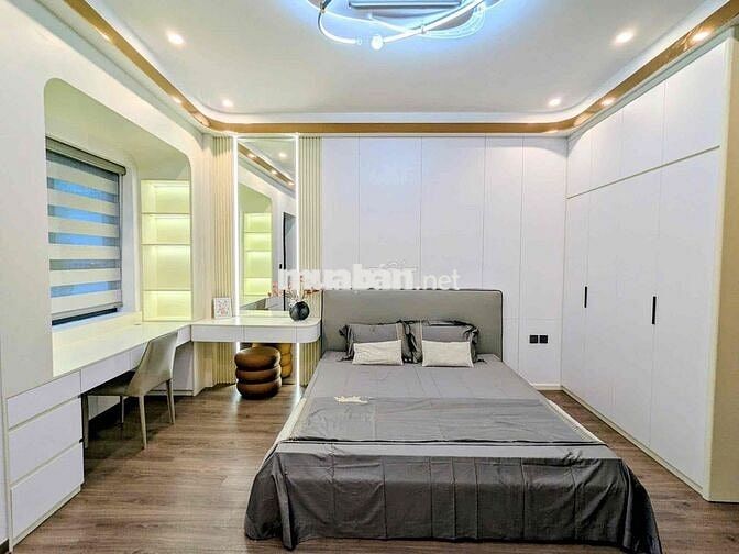 ✨ SIÊU PHẨM CẦU GIẤY - THANG MÁY NHẬP KHẨU - 38m2 HƠN 10 TỶ