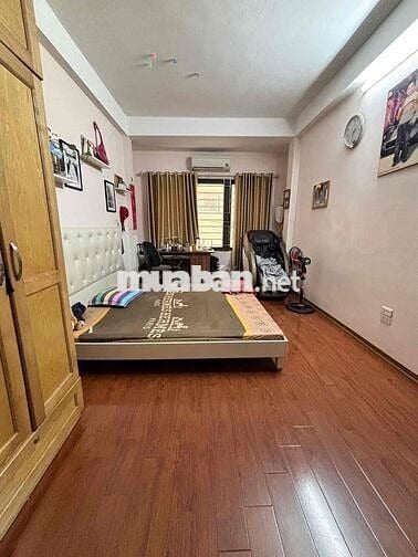 bán nhà Q7- Cầu Tân Thuận 1-60m2-5 tỷ 650