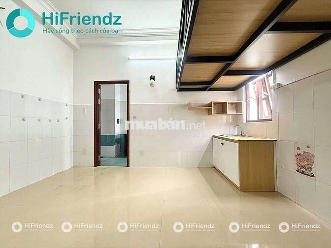 P NGAY CV LÀNG HOA, CHỢ HẠNH THÔNNG TÂY DT LỚN THOÁNG MÁT , MỚI XÂY